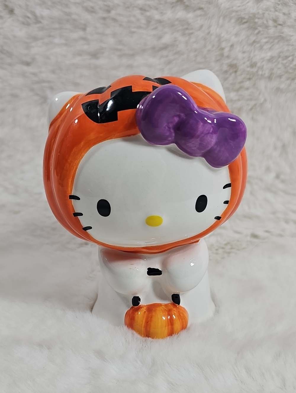 Blue Sky Hello Kitty Halloween Pumpkin Costume